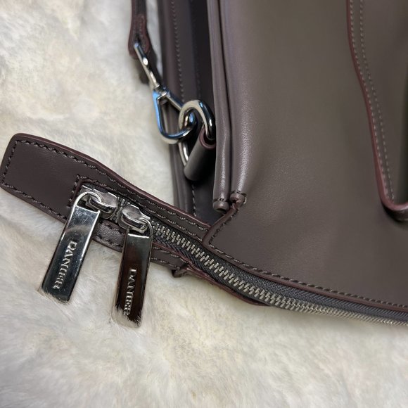 LIGHT BROWN LEATHER BRIEFCASE BY DANIER - Picture 11 of 12